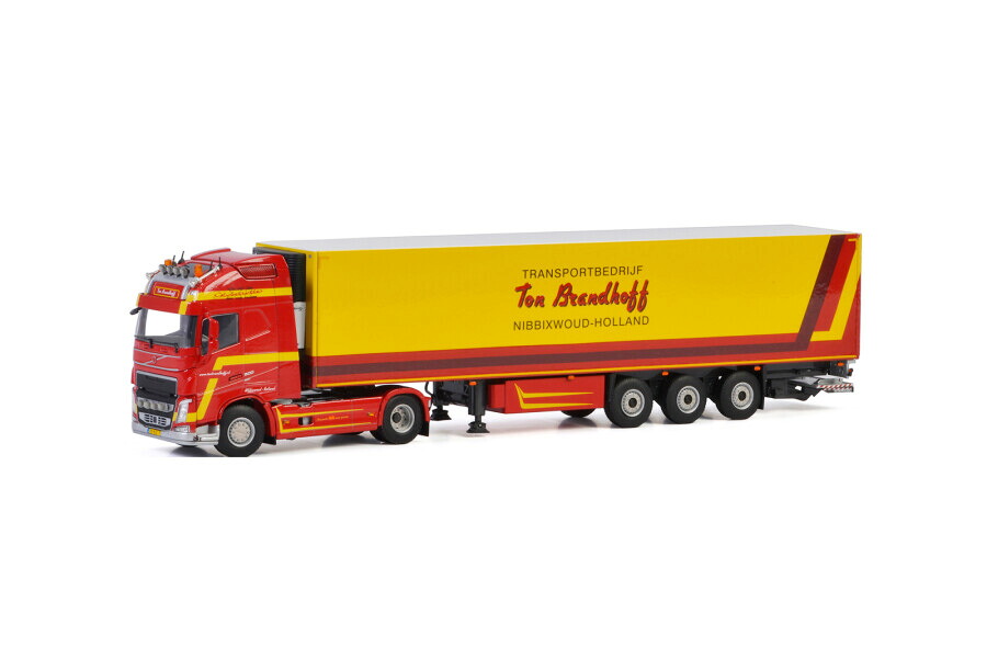 Volvoボルボ FH4 GLOBETROTTER XL リーファートレーラー 3軸 Ton Brandhoff / WSI 1/50 作り上げる機械類 ひな形