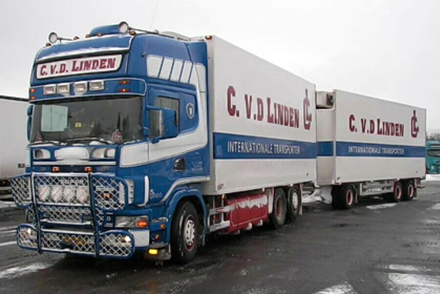 【予約】2026年発売予定 C. V.D. LINDEN SCANIA R4 トップライン リジッド冷凍トラック 6X2 タグアクスル リジッド冷凍ドローバー ターンテーブルトレーラー 6軸 トレーラー / WSI 1/50 建設機械模型 工事車両|ラストホビー