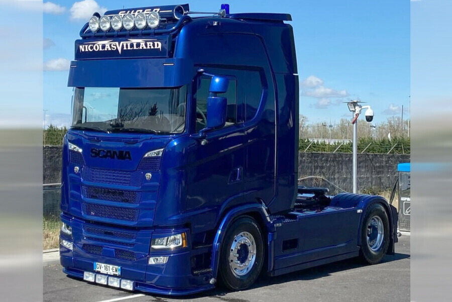 【取っておく】2026年発売予定を組む Scaniaスカニア S HIGHLINE CS20H 4X2 Tractorトラクタ Nicolas Villard / WSI 1/50 作り上げる機械類 ひな形