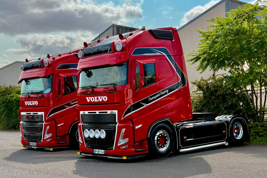 【取っておく】2026年発売予定を組む Volvoボルボ FH5 GLOBETROTTER XL 4X2 TPS Duprey / WSI 1/50 築き上げる機械類 ひな型