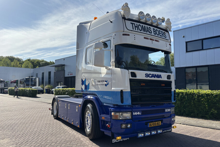 【取っておく】2026年発売予定を組む Scaniaスカニア 4 SERIES TOPLINE 4X2 Thomas Boers / WSI 1/50 作り上げる機械類 ひな形