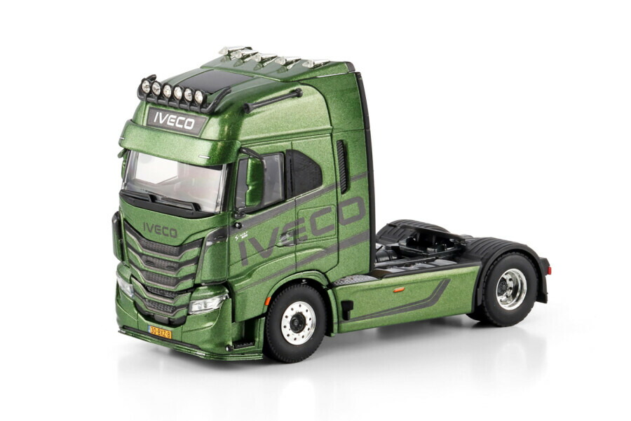 IVECOイベコ S-WAY AS HIGH MY2024 Premium Line / WSI 1/50 建設機械 模型