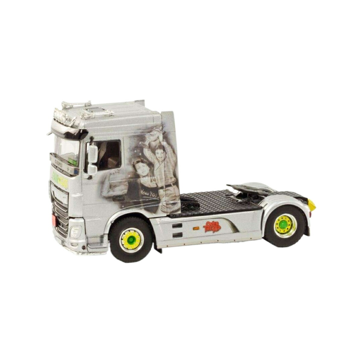 Fair Gas GmbH DAF XF Space Cab MY2017 4x2 トラック / WSI 1/50 建設機械模型 工事車両
