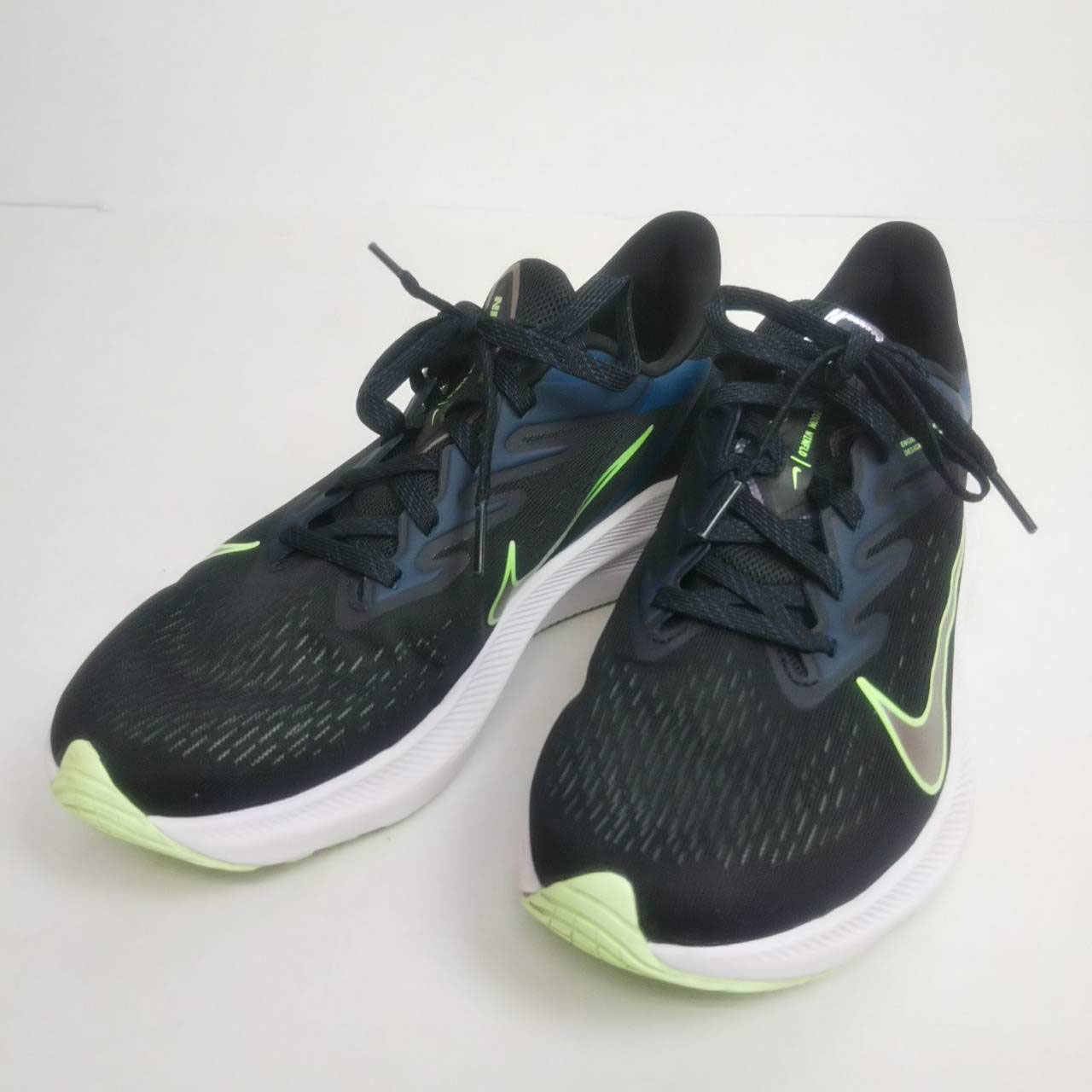 楽天市場 中古 Nike ナイキ 0mwinfl07 ズームウインフローク ランニングシューズ スニーカー Cj0291 004 メンズ 黒 ブラック ライトグリーン ネイビー 05r3439 トレーダー 楽天市場店