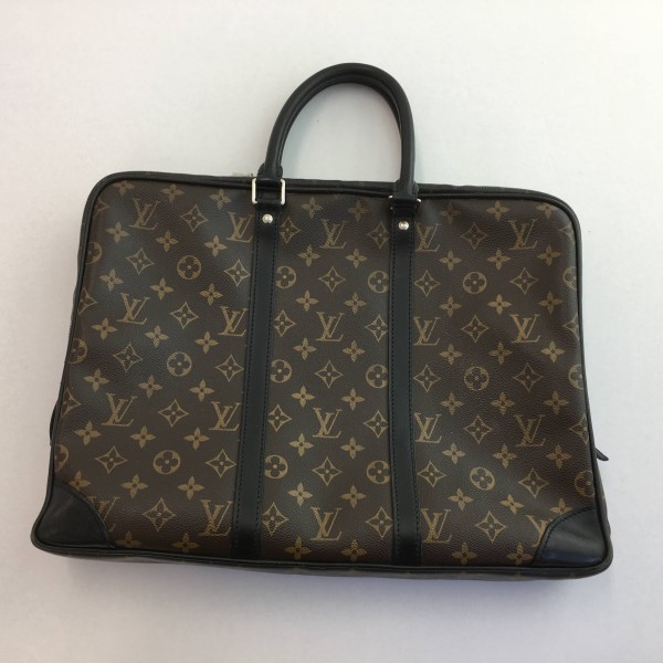 大特価!! LOUIS VUITTON ルイヴィトンモノグラム マカサー ポルト