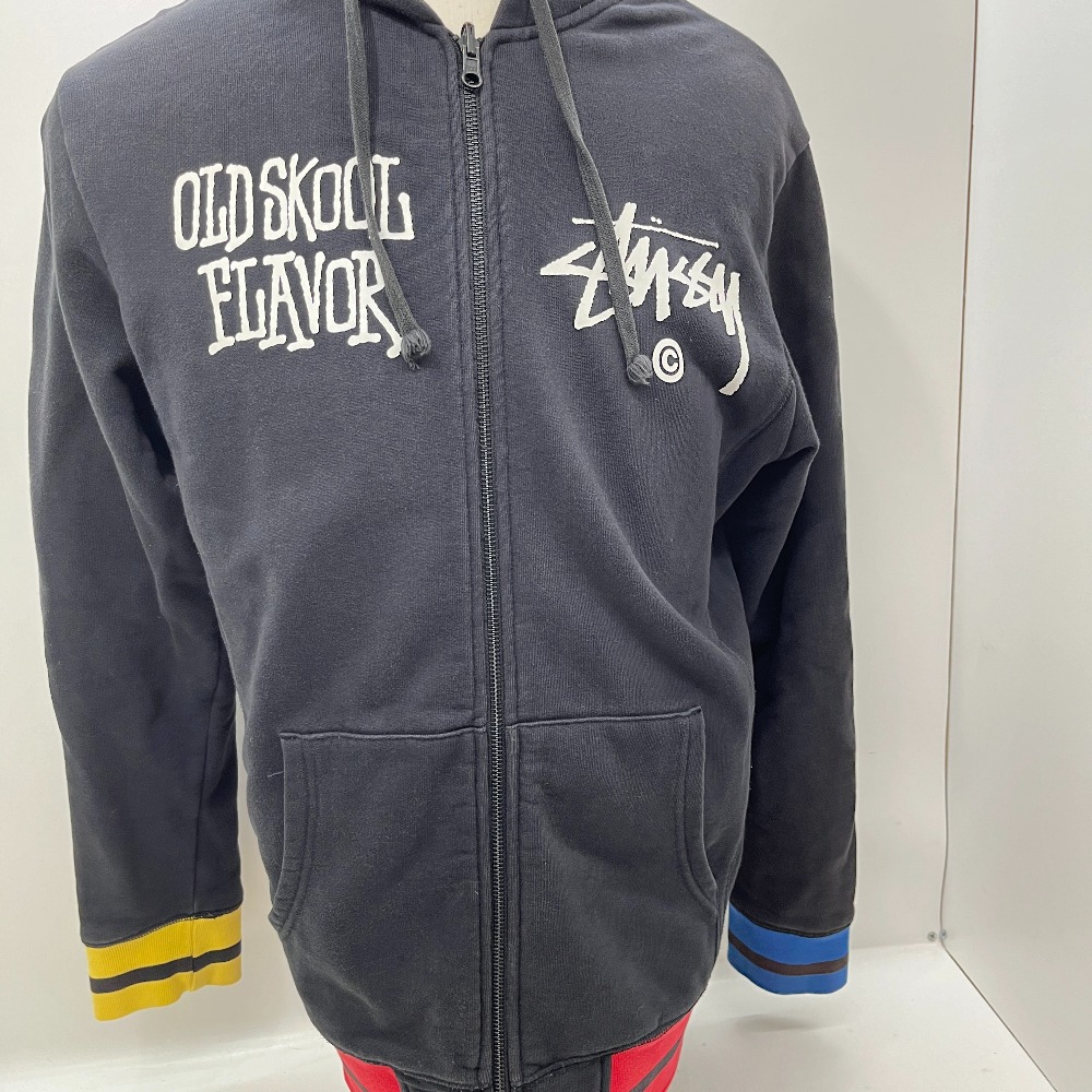 楽天市場】stussy ワンポイントロゴ刺繍 パーカー Sサイズ ブラック
