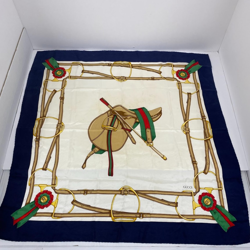 【美品】GUCCI インターロッキング GG スカーフ リング ゴールド 箱付き Yahoo!オークション - 営KZ579-60 GUCCI グッチ ゴールド