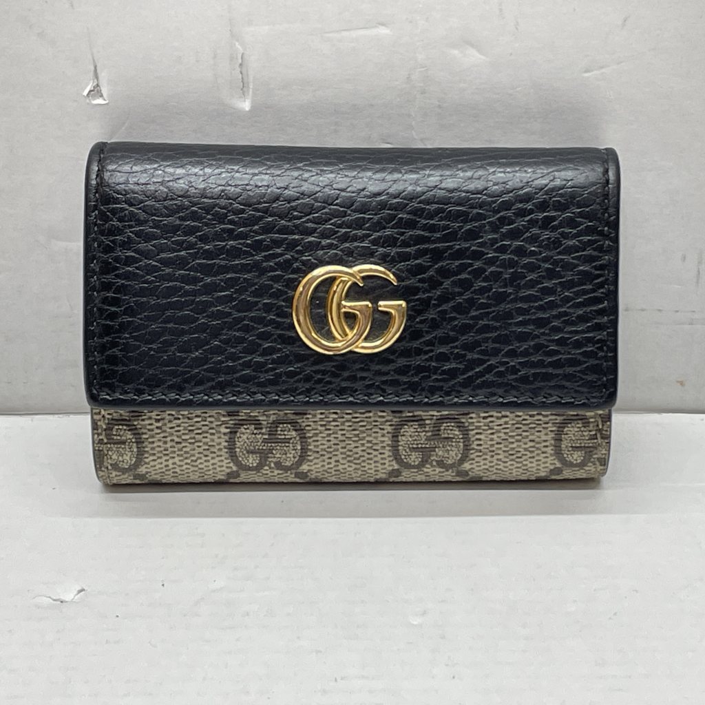 未使用級　箱付き　GUCCI グッチ　キーケース　GGスプリーム　PVC高級生地 未使用級 箱付き GUCCI グッチ キーケース GGスプリーム PVC高級