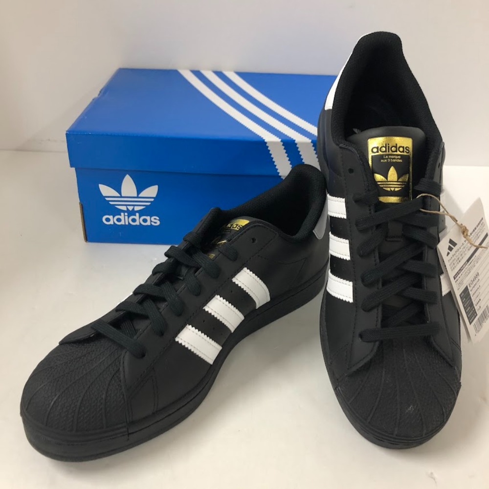 adidasアディダス　SUPERSTARスーパースター　28cm アディダス スーパースター adidas SUPER STAR 28 - メルカリ