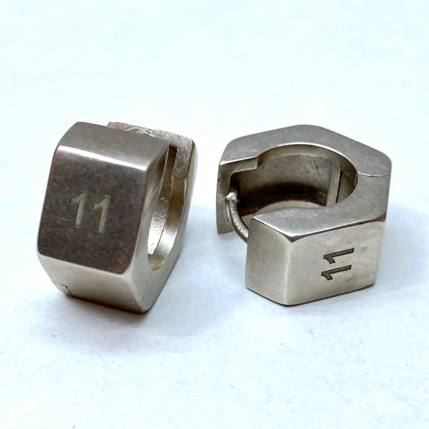 楽天市場】メゾン マルジェラ/MAISON MARGIELA ピアス メンズ EARRINGS