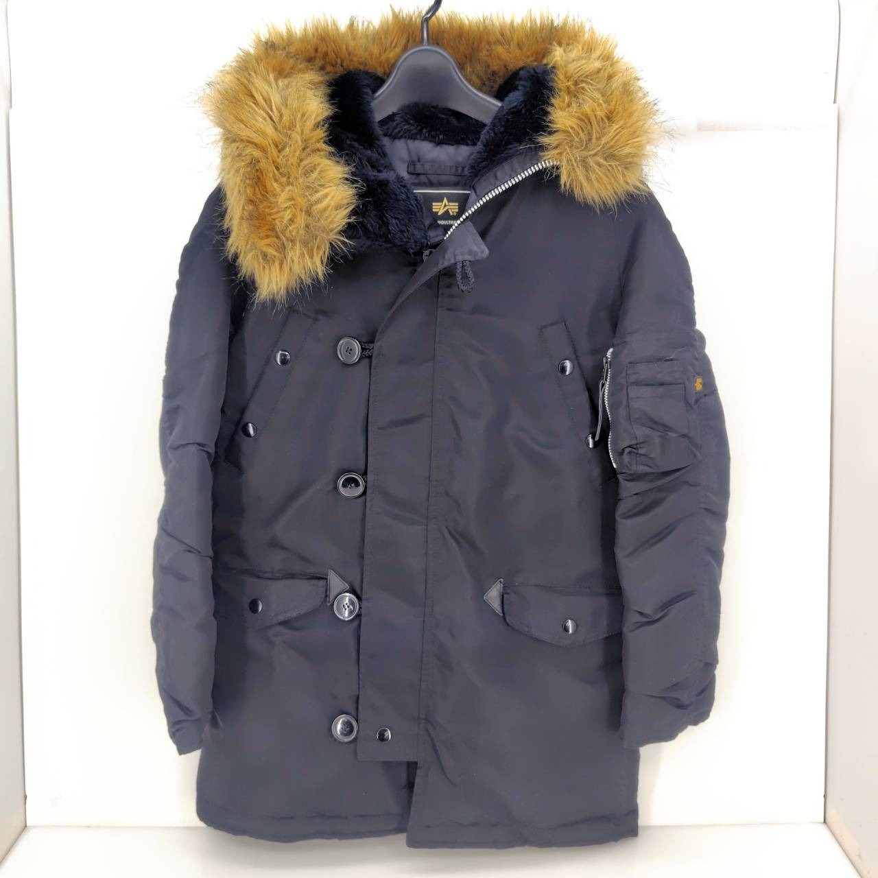 ALPHA INDUSTRIES n2b フライトジャケット LACOSTE × ALPHA INDUSTRIES』N2Bジャケット LACOSTE × ALPHA