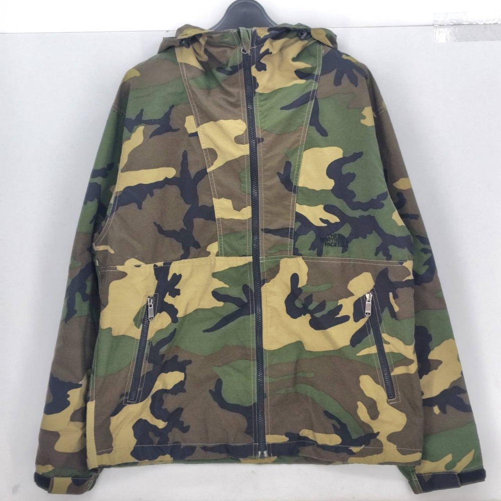 【中古】 ザ・ノースフェイス THE NORTH FACE ノベルティコンパクトジャケット Novelty Compact Jacket カモフラ柄 サイズL インドネシア製 メンズ ナイロンジャケット ナイロン 05w18532 【館林店】