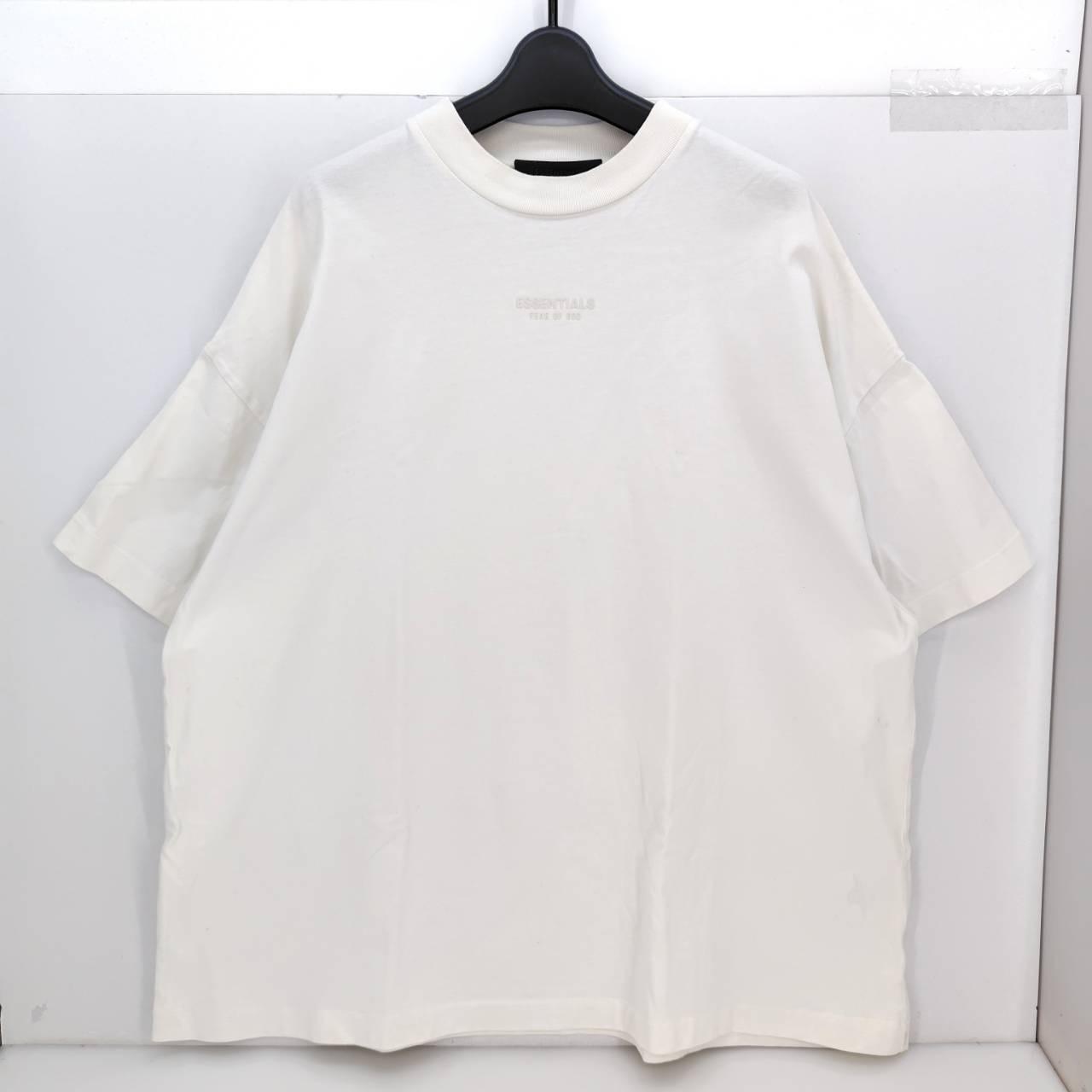 【中古】 フィアオブゴッド エッセンシャルズ FEAR OF GOD ESSENTIALS 半袖Ｔシャツ ホワイト サイズS ベトナム製 メンズ コットン 05w18545 【館林店】