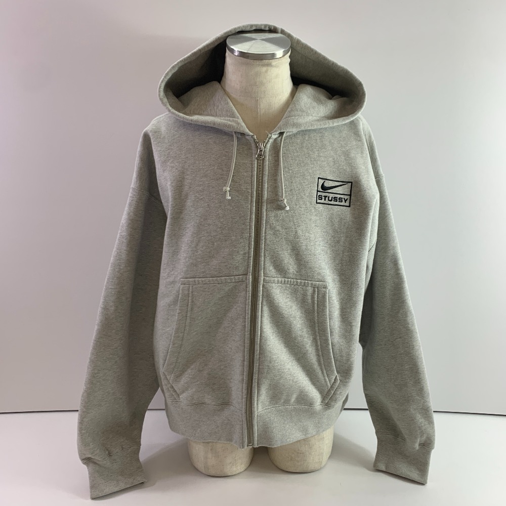 04w6210▽※【中古】NIKE × Stussy ナイキxステューシー ジップパーカー FJ9181-050 グレー Mサイズ【八王子店】 20,350円