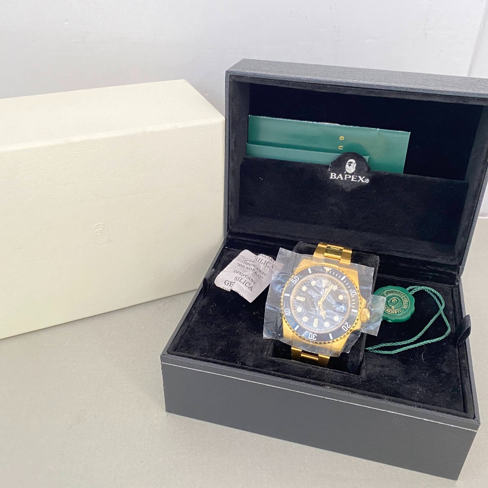 【中古】 BAPE Type 1 BAPEX Gold ベイプ タイプ1 ベイペックス ゴールド ゴールド ブラック メンズ 腕時計 箱付き ケース付き 美品 03w24495 【入間店】