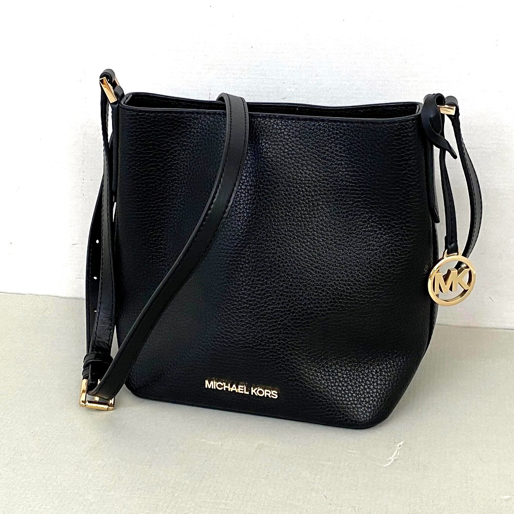 【中古】 Michael Kors マイケルコース 斜め掛けバッグ ブラック 黒 レディース ショルダーバッグ 03w24765 【入間店】