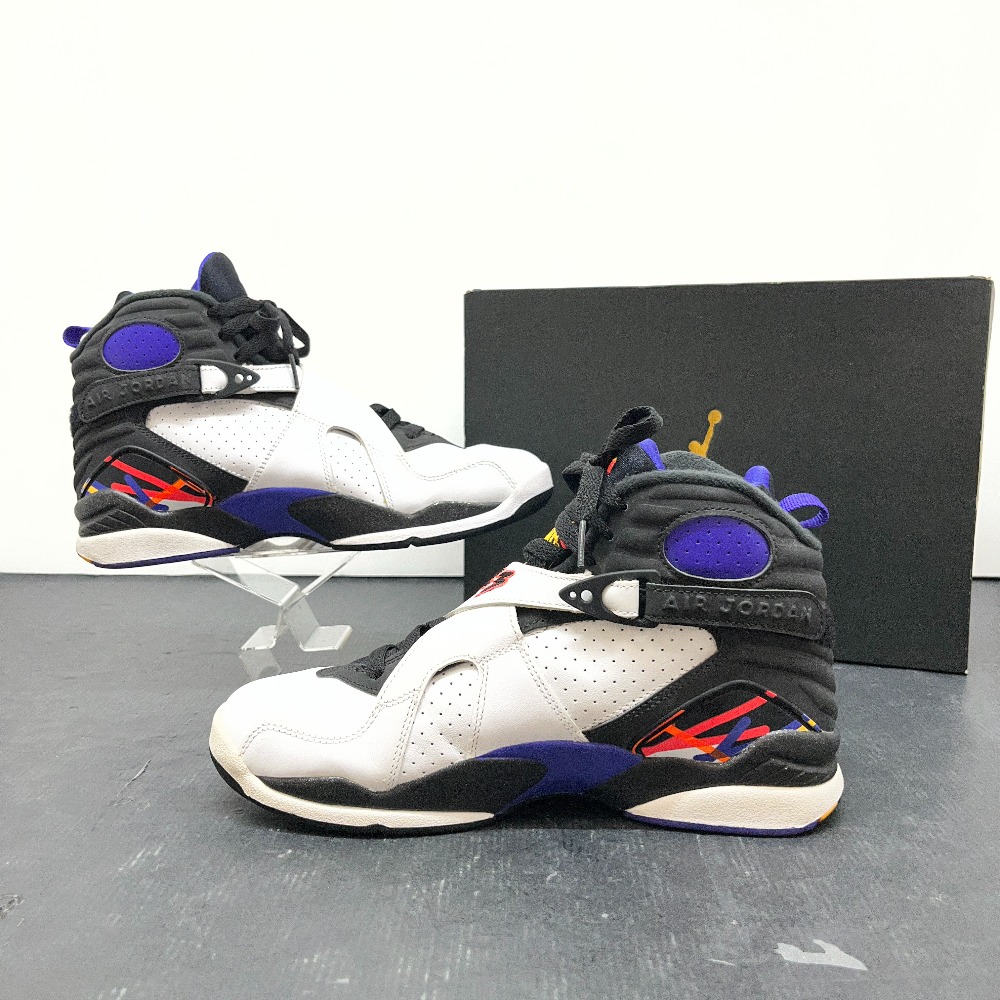 【中古】 AIR JORDAN 8 THREEPEAT エアジョーダン8 スリーピート  25.5糎 US9 UK6.5 EU39 メンズ   (WHITE/INFRRD 23-BLK-BRGHT CNCR)  スニーカー  06w18696  【三郷店】