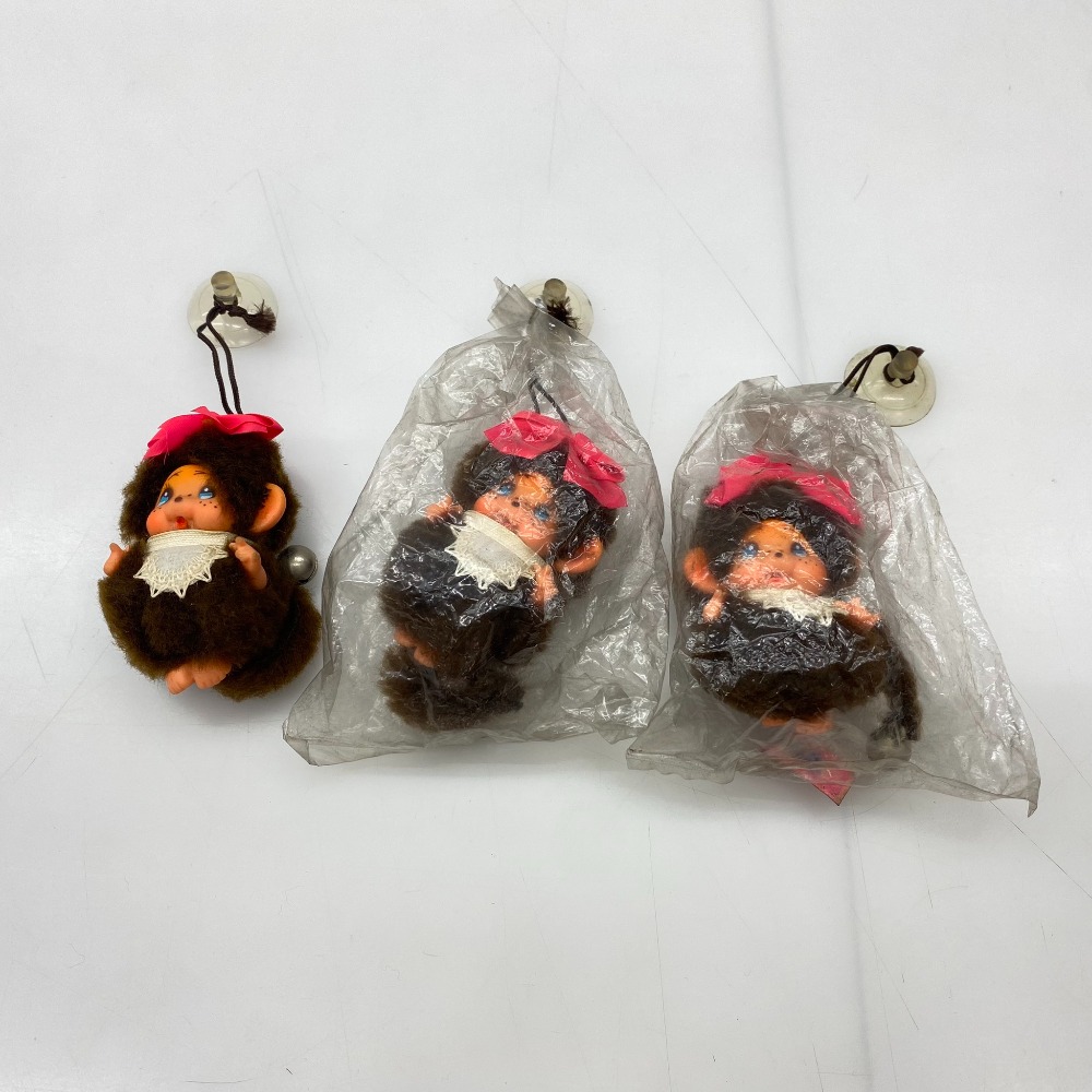 【中古】 レトロ手あそび おシュロの葉付き添い人 モンチッチ 3体仕掛ける  05w19769