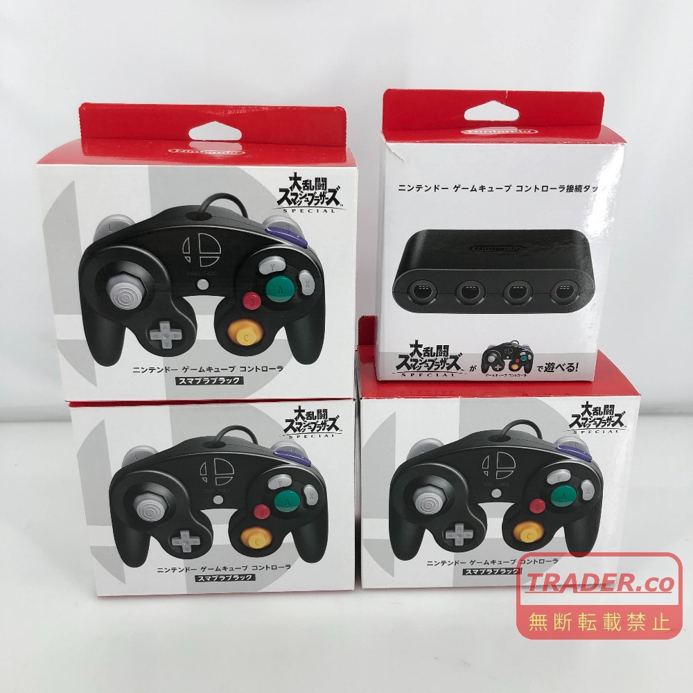 【中古】 【コントローラー】ニンテンドー ゲームキューブ コントローラ スマブラブラック 3個 + 接続タップ ＊動作確認済み＊ ゲーム周辺機器 05w21254T 【館林店】｜トレーダー　店