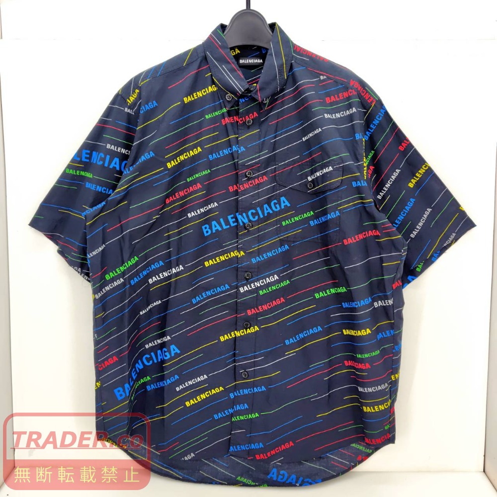 【中古】 バレンシアガ BALENCIAGA  19SS ロゴタイプ総柄半袖プルオーバー  黒いこと  チュニジア共和国製 メンズ  大きさ37  半袖プルオーバー  綿織物  05w21655  【館林店】