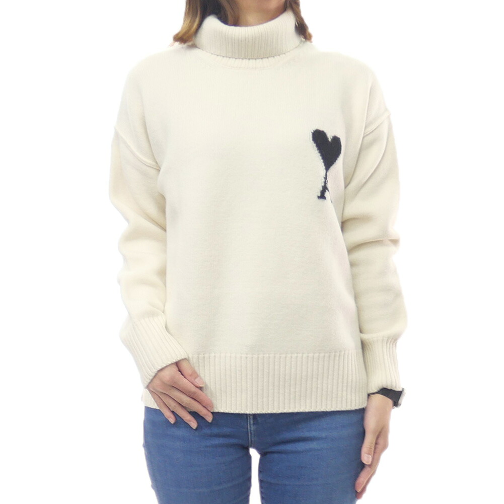 AMI PARIS アミパリス レディース タートルネック ニット セーター UKS839.018 オフホワイト ハイネック ドロップショルダー ウール ロゴ 長袖 トップス イタリア製｜TRE STYLE