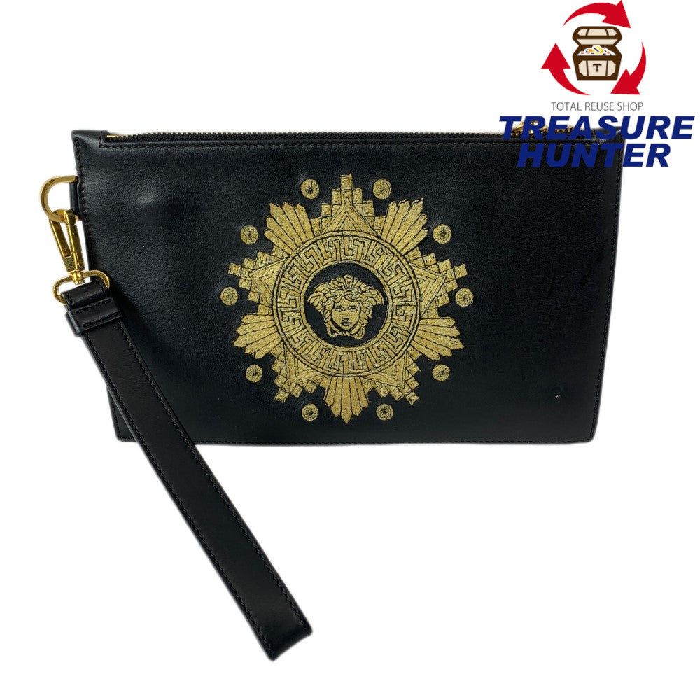 ♡関税送料込♡Versace バックロゴサンダル Versace ヴェルサーチェ ロゴ レザーサンダル | ブラック