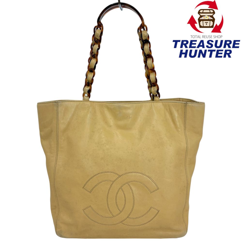 CHANEL ラムスキン ココマーク プラチェーントートバッグ ベージュ シャネル 【102063478002】｜Treasure　Hunter店