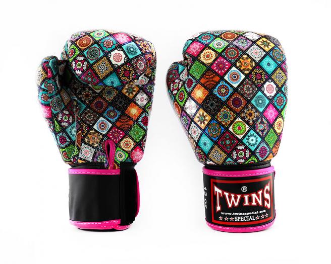 TWINS グローブ 8oz 10oz 12oz ピンク 正規品 キックボクシング ムエタイ 空手 ボクシング テコンドー 総合格闘技