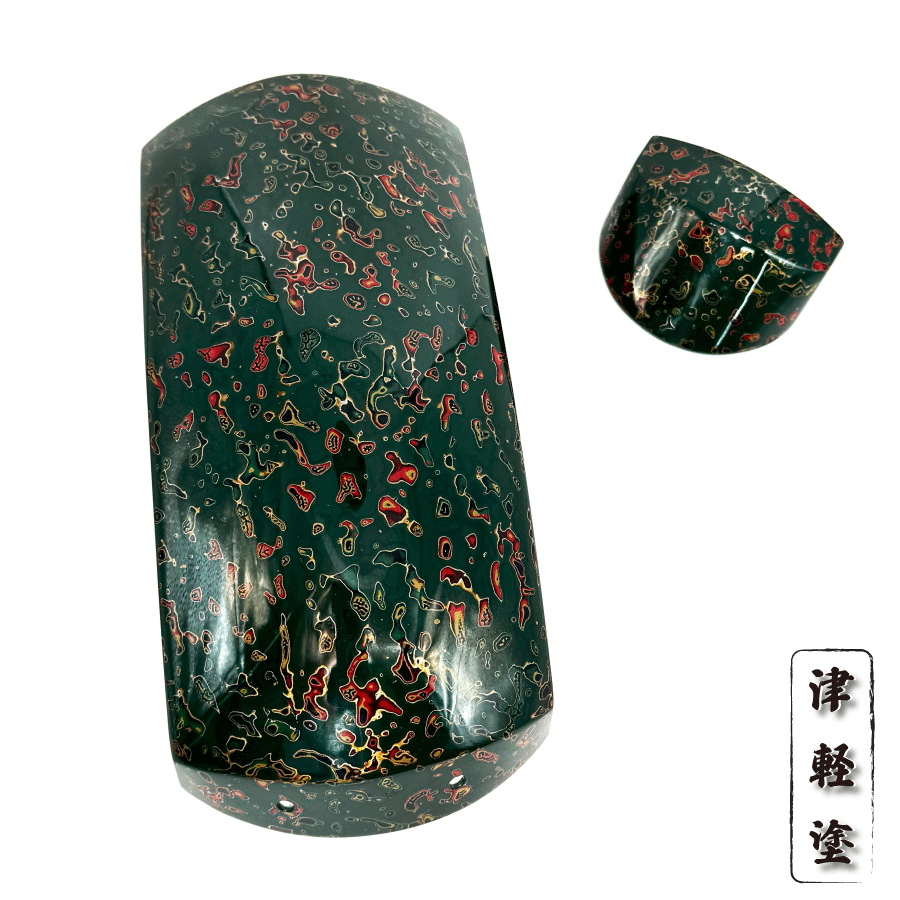 【美品】津軽三味線 胴掛け 津軽塗 五分大 赤系 螺鈿貝入 胴掛 高級品 音緒 20250312130812_1.gif