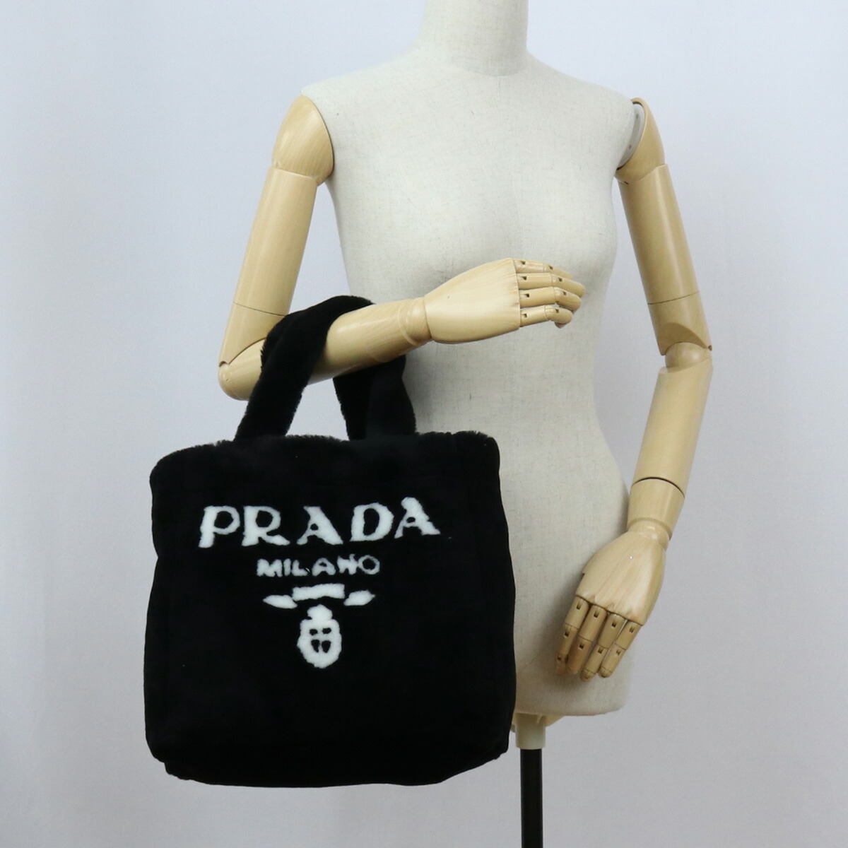 21aw新作 プラダ Prada トートバッグ ブランドバッグ ブランドロゴ ファ バッグ 1bg374 2ec9 V Mio F0967 Nero Bianco ブラック Bag 01 Painfreepainrelief Com