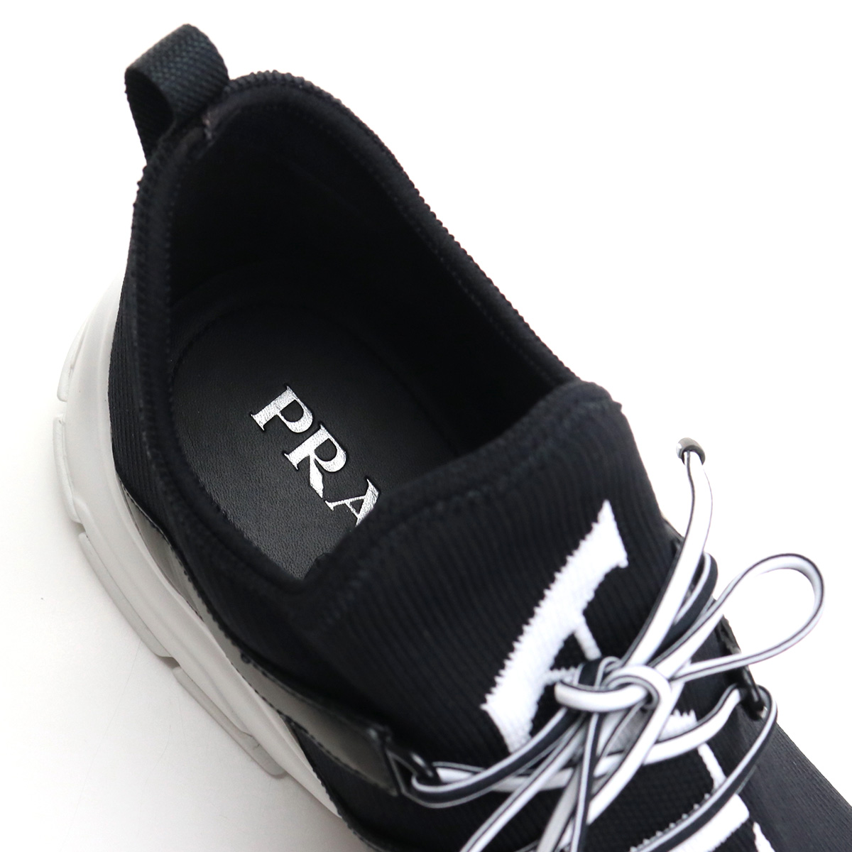 プラダ Prada メンズスニーカー ブランドロゴ ブランドスニーカー 4e3492 3ld8 F0967 Nero Bianco ブラック Shoes 01 Christine Coppin Com