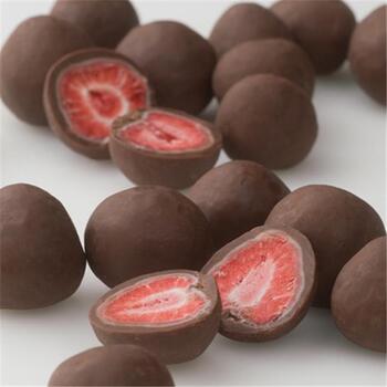 六花亭ストロベリーチョコレート ミルク 北海道 お土産 スイーツご当地 お菓子 お返し 土産