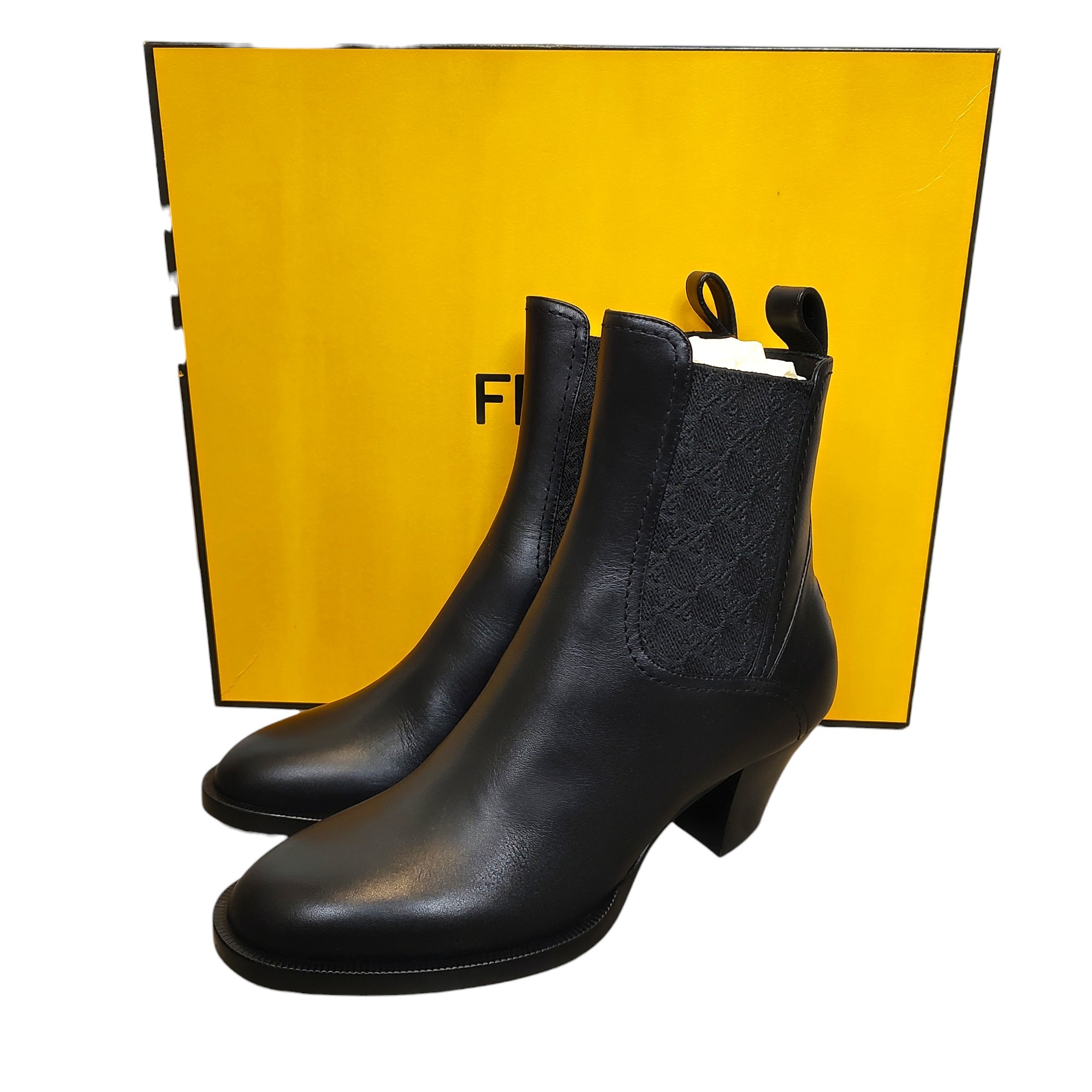 楽天市場】【靴】FENDI フェンディ ズッカ柄 ブーツ ショートブーツ