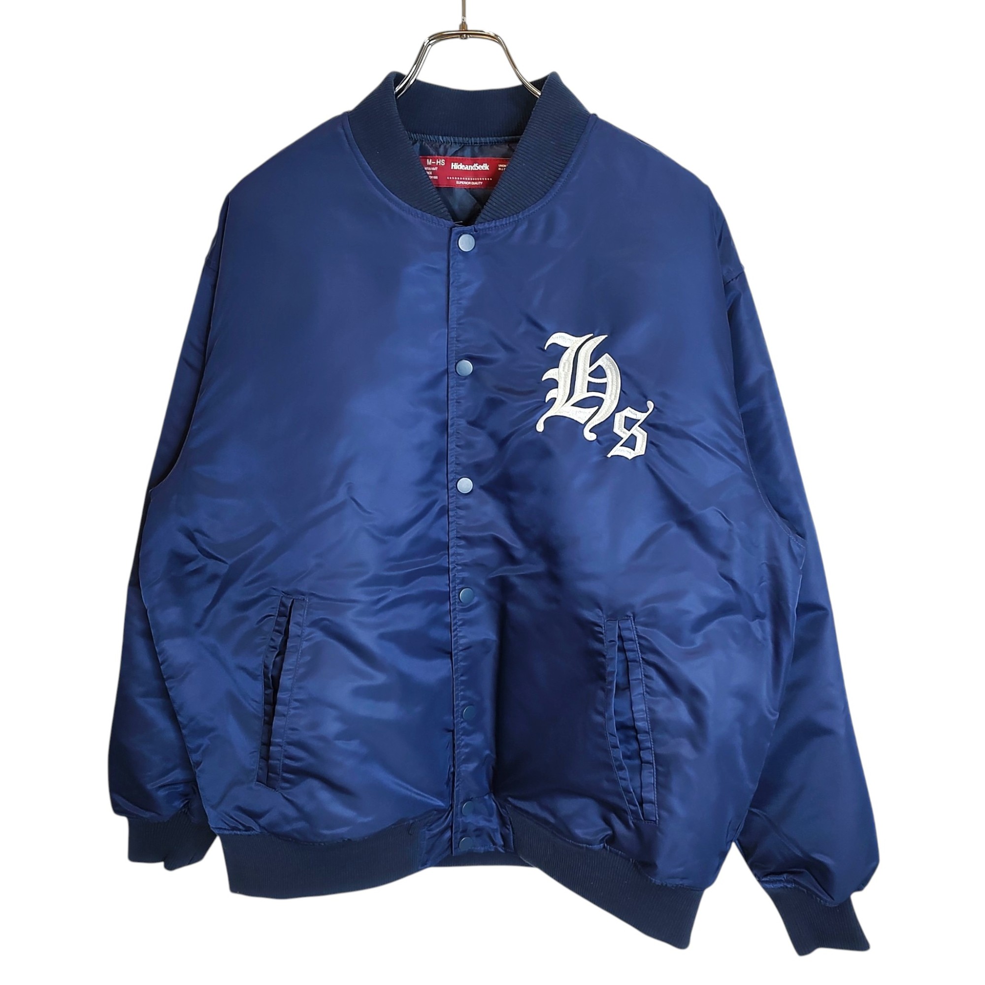 【中古】HIDE AND SEEK ハイドアンドシーク 24AW Nylon Varsity Jacket ナイロン バーシティ ジャケット HJ-110224 M ネイビー メンズ|TRIGGER 店