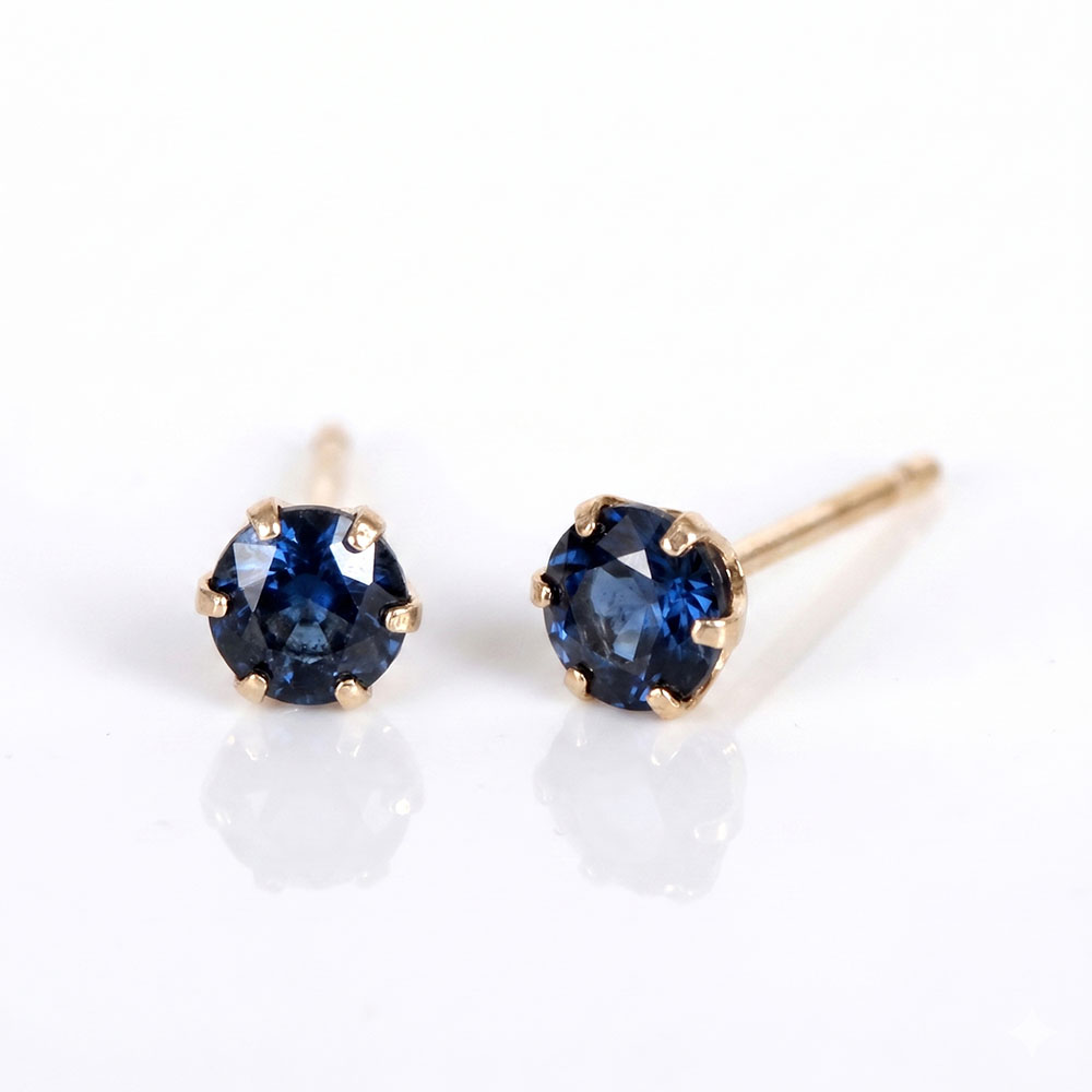 誕生石シリーズ 9月 K18 ピアス 18k 18金 サファイア 一粒ピアス 3mm スタッドピアス セカンドピアス 両耳用 天然石 ブルー ダブルロック シリコンキャッチ付｜トリニティートラスト
