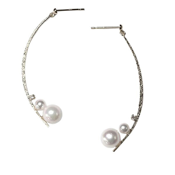 パールピアス 18kホワイトゴールド アコヤ真珠 キュービック ピアス 両耳 レディース 女性 6月 誕生石 三日月デザインのファッションジュエリー ぶら下がり