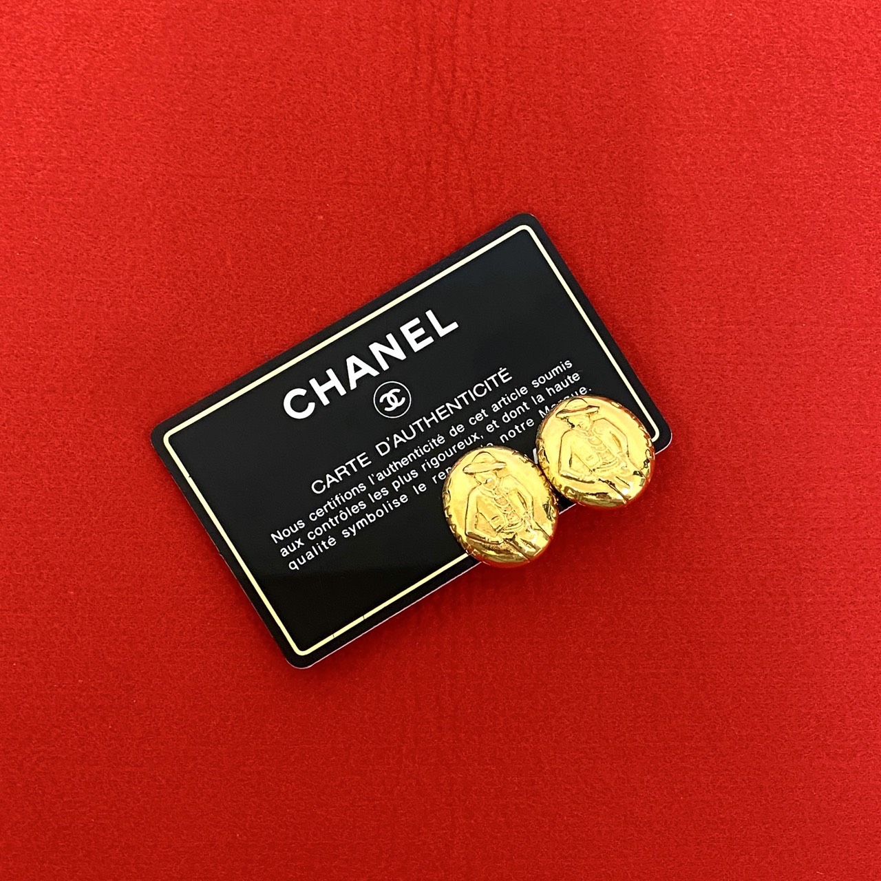 【ポイント2倍】ほぼ未使用 希少品 コメあり CHANEL シャネル ヴィンテージ マドモアゼル モチーフ アイコン イヤリング アクセサリー ゴールド 59651 【送料無料】【中古】|Trip Vintage