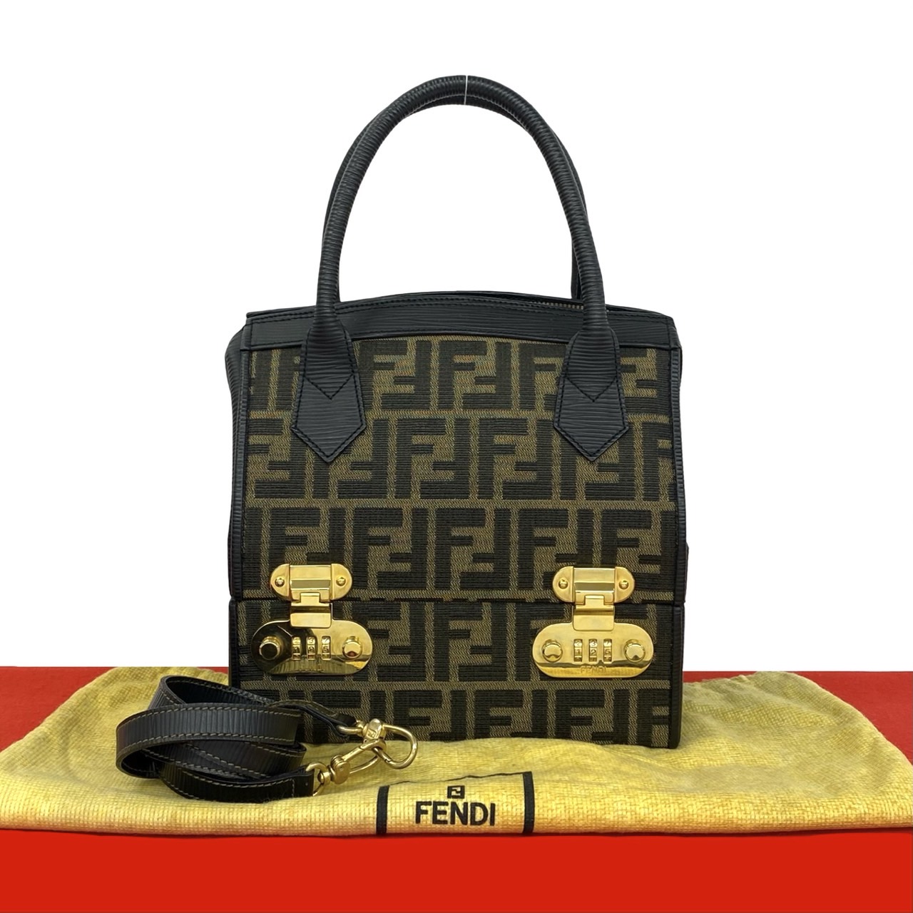 【尖んがり2倍】ほぼ未当て嵌める 袋付 FENDI フェンディ ズッカ FF ロゴタイプ なめし革 本革 帆布 2way ハンドバック メイク合切袋 ショルダーバッグ 黒 87317【貨物輸送無料】【中古】