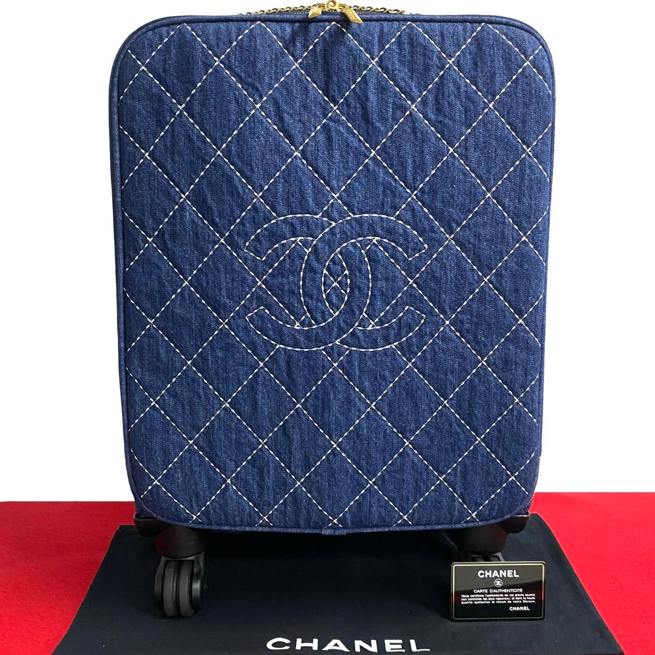 【CHANEL】 シャネル『パリニューヨークラインキャリーケース 2輪』 楽天市場】CHANEL シャネル パリ ニューヨークライン マトラッセ