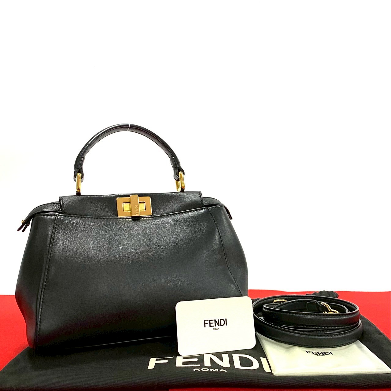 楽天市場】【超美品】 フェンディ ピーカブー アイコニック ミニ
