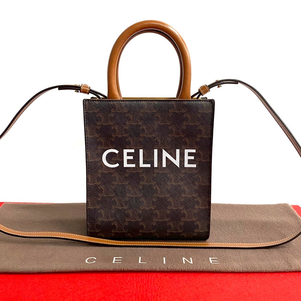 【尖んがり2倍】極 美品 CELINE セリーヌ バーティカルカバ ミニ なめし革 本革 2way ハンドバック ミニ トートバッグ ショルダーバッグ 赤銅色  57299【貨物輸送無料】【中古】