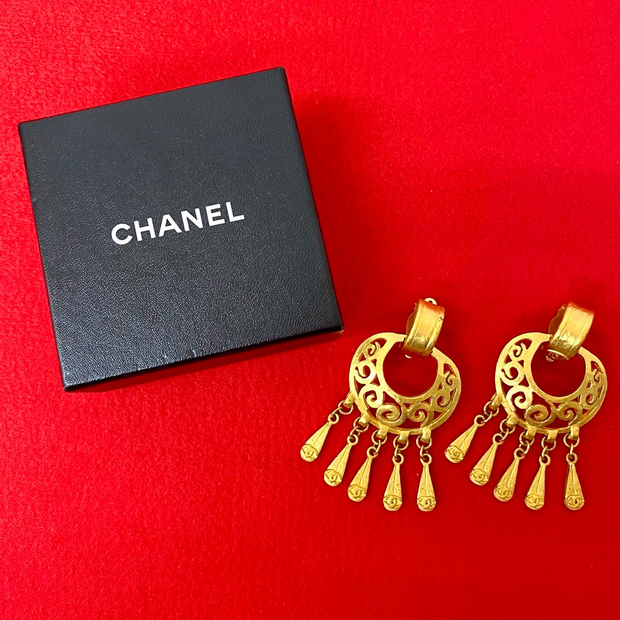 【ポイント2倍】極 美品 箱付 コメ有 95P CHANEL シャネル ヴィンテージ ココマーク イヤリング イヤーカフ アクセサリー レディース ゴールド 81203【送料無料】【中古】