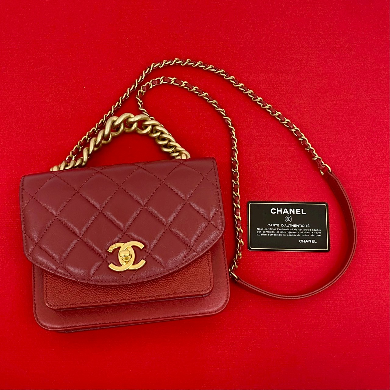 【尖んがり2倍】極 美品 歌留多 消印有 28番台 CHANEL シャネル スモール下げ翼 キャビア人はだ 子ウシ なめし革 2way 御手々 ショルダーバッグ 赤 31246【貨物輸送無料】【中古】