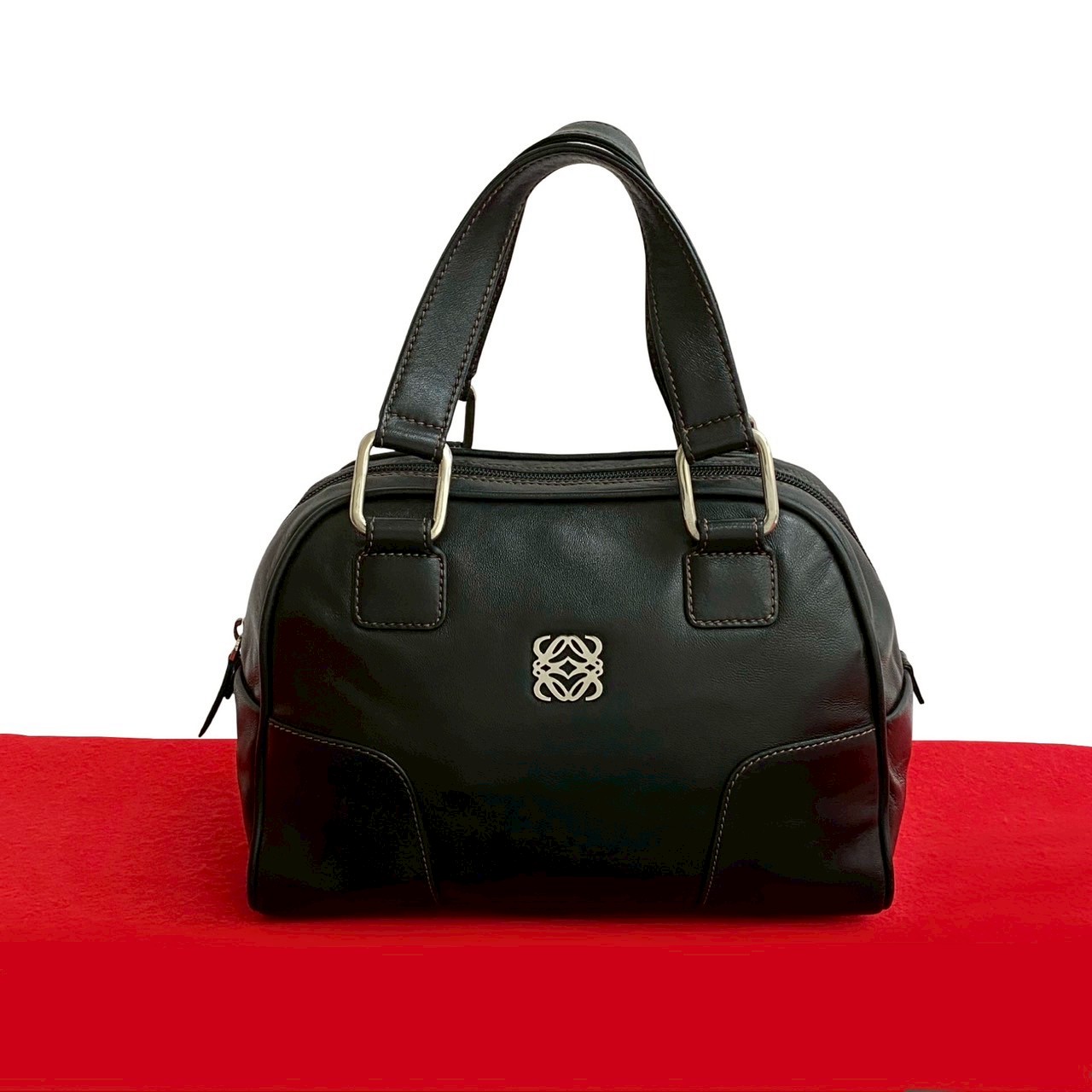 楽天市場】【ポイント2倍】極 美品 LOEWE ロエベ アナグラム ロゴ