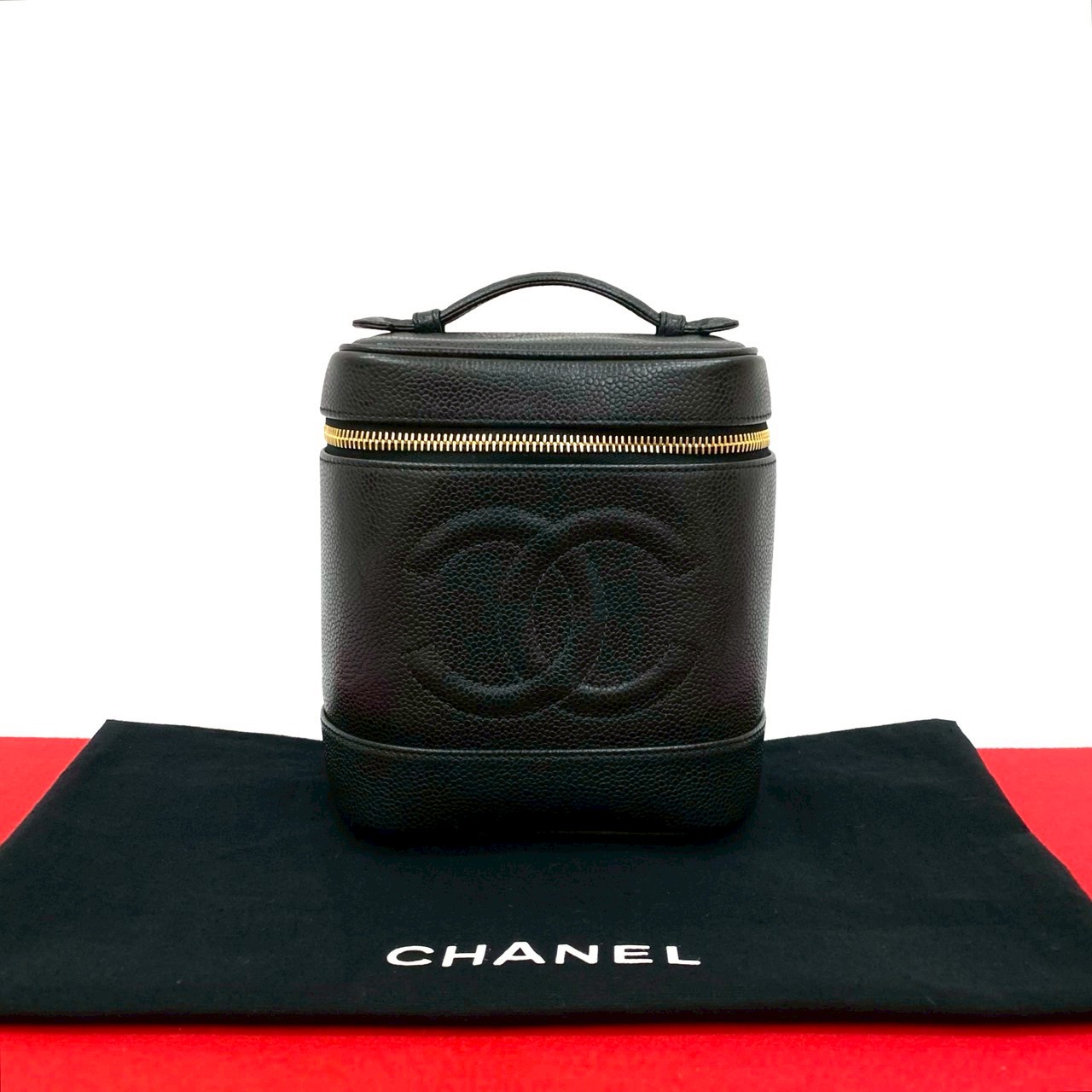 【ポイント2倍】ほぼ未使用 袋付き シール有 3番台 CHANEL シャネル ココマーク キャビアスキン レザー 本革 ハンドバッグ バニティバッグ ブラック 38254【送料無料】【中古】