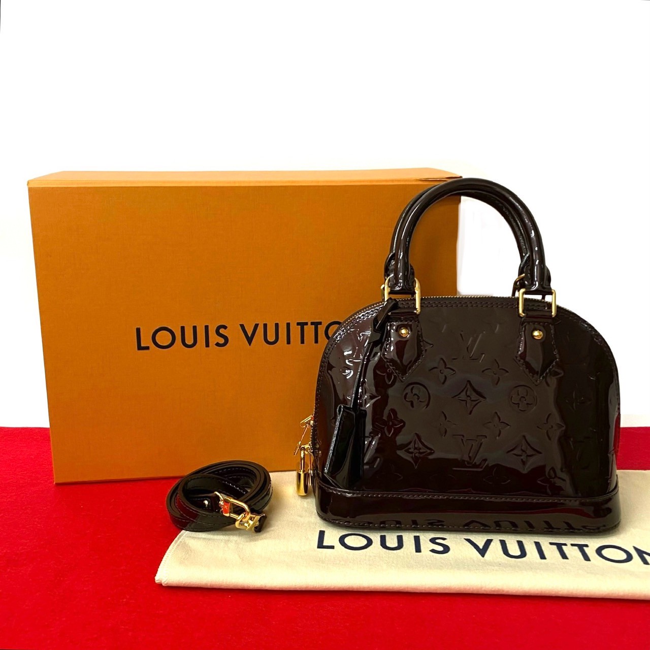 ルイヴィトン　アルマ ルイヴィトン ハンドバッグ エピ アルマ BB ブラック LOUIS VUITTON