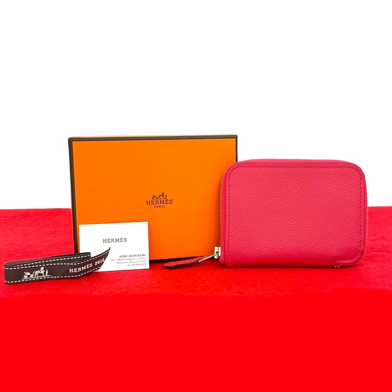【尖んがり2倍】ほぼ未当てはめる 箱 袋付 A 目じるし HERMES エルメス アザップ シルクイン パウダーコンパクト なめし革 本革 コインケース 歌留多容れもの サクラ色 87461【貨物輸送無料】【中古】
