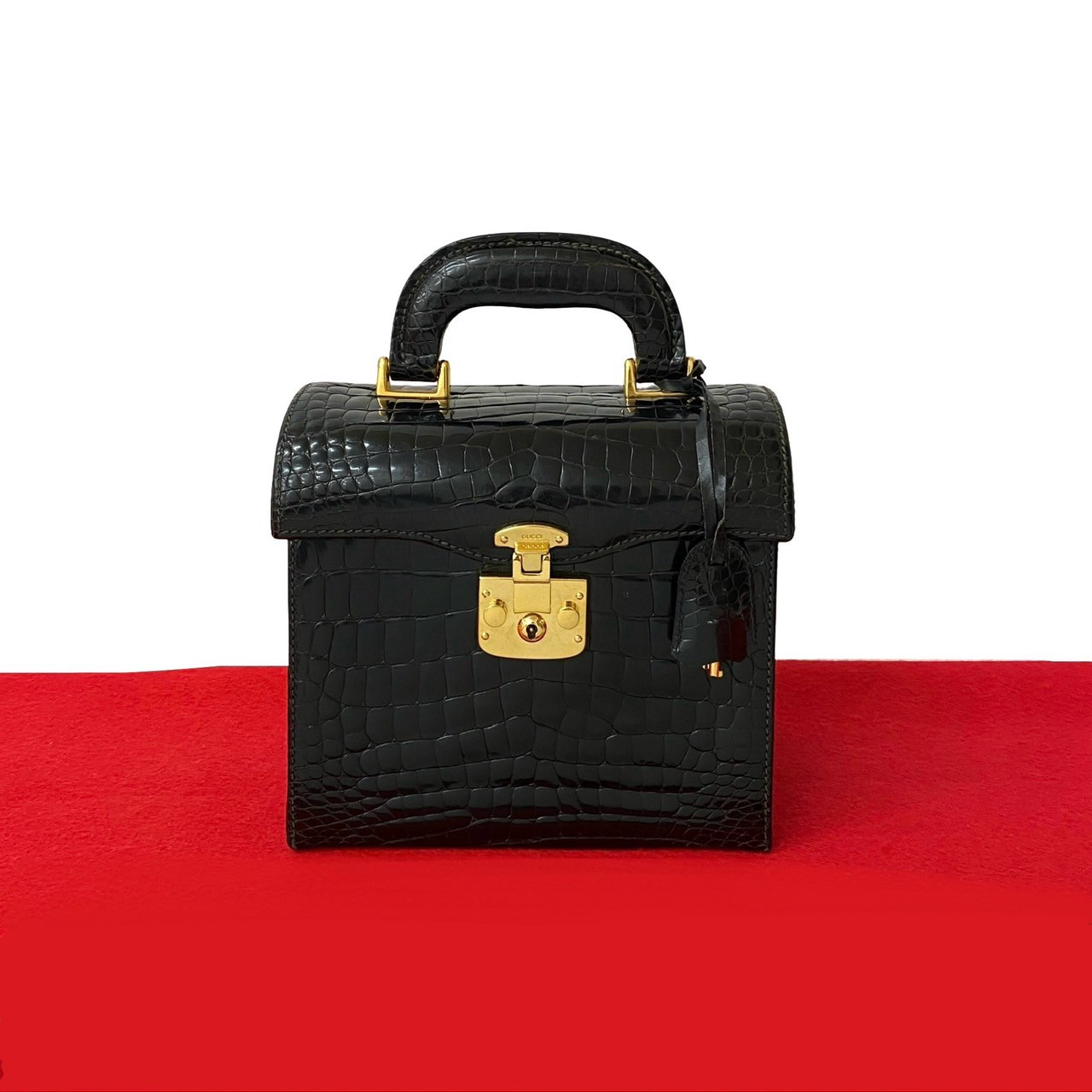 【ポイント2倍】極 美品 GUCCI グッチ オールドグッチ ヴィンテージ レディロック クロコ レザー 本革 ハンドバッグ バニティバッグ ブラック 32987【送料無料】【中古】