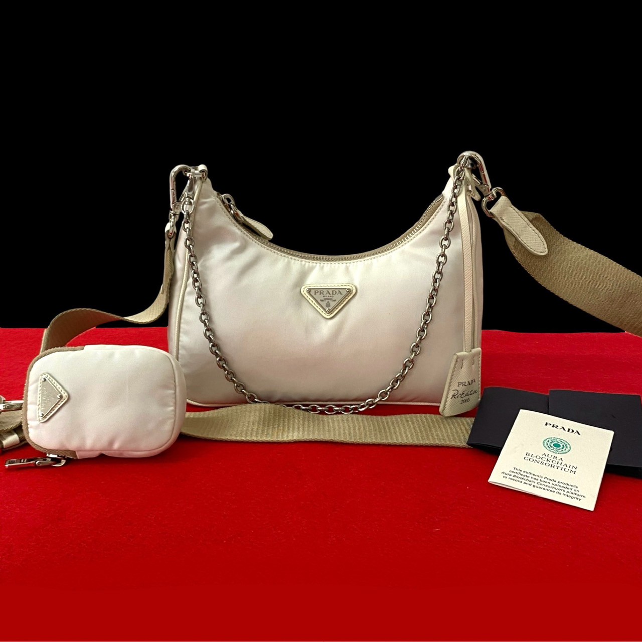 【尖んがり2倍】極 美品 PRADA プラダ リ ～版 ３角形ロゴタイプ金具 ナイロン サフィアーノレザー 2way チェーン店 虚蝉 ショルダーバッグ ポシェット 19664【貨物輸送無料】【中古】