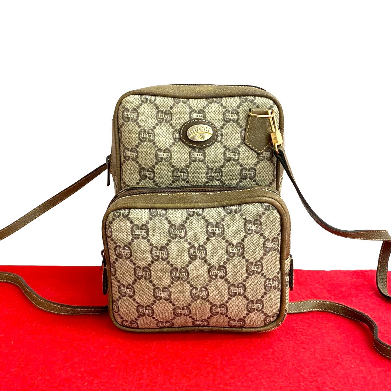 【ポイント2倍】極 美品 GUCCI グッチ オールドグッチ ヴィンテージ グッチプラス ロゴ 金具 レザー ミニ ショルダーバッグ ポシェット ブラウン 21335【送料無料】【中古】